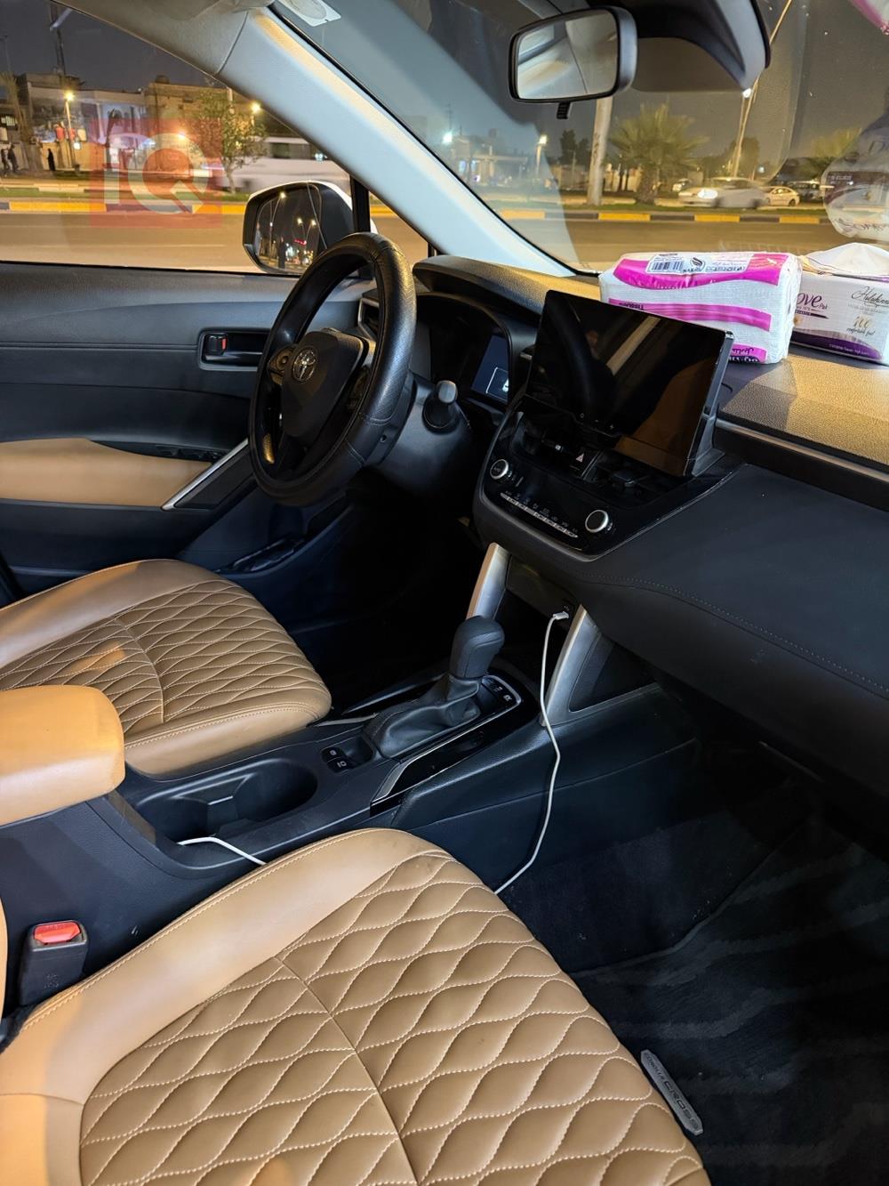 تۆیۆتا کۆرۆلا کرۆس